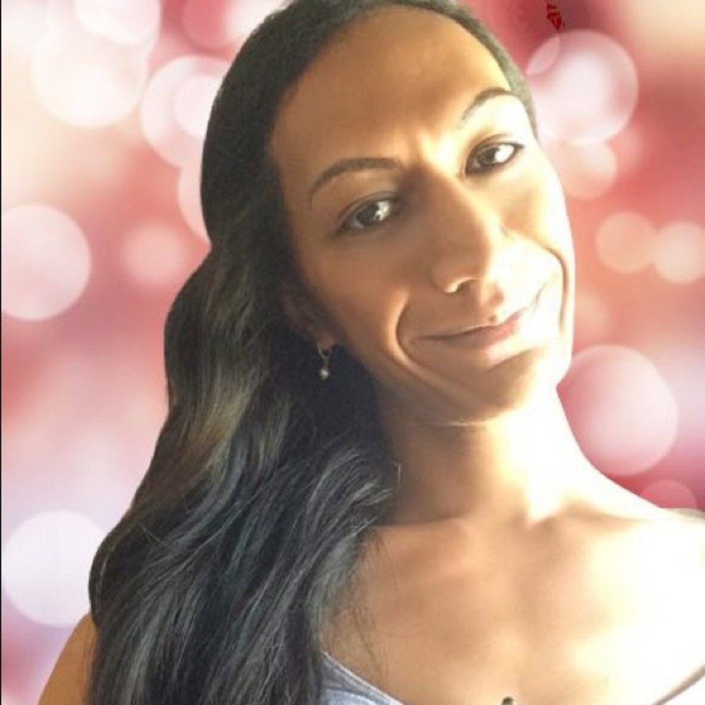 Meet your Posher, Gina